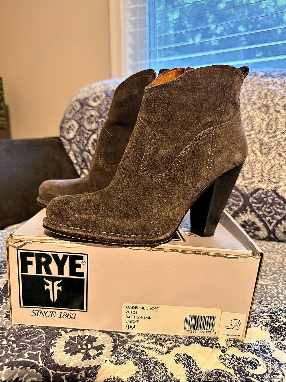 Frye Madeline Short Suede Ankle Boots Smoke US 8M